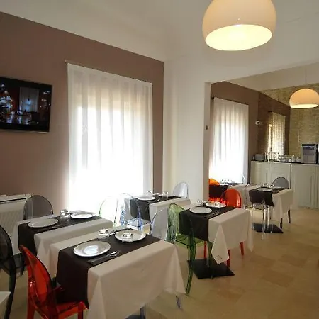Hotel Porta Reale 5*