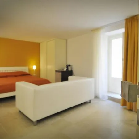 Porta Reale Hotel 5*