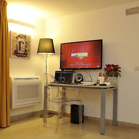 Hotel Porta Reale 5*